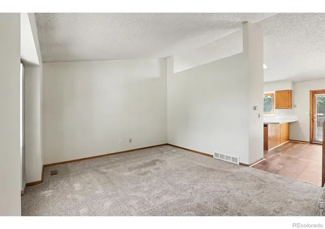 Photo 4 of Single family home for sale at 1827 Cambridge Ct, Loveland, CO 80538 | MLS# IR1068187 | Listing updated on 2026-09-27