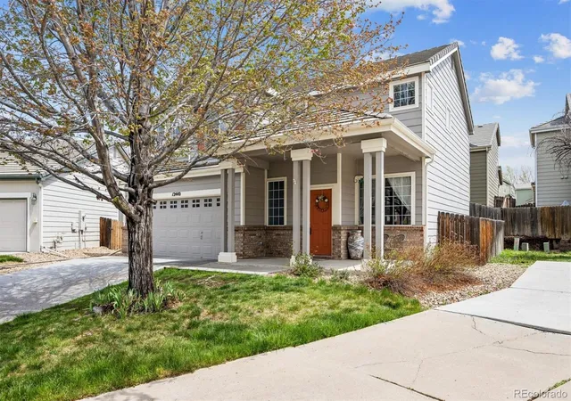 Photo 3 of Single family home for sale at 12440 S Hollow Crk Ct, Parker, CO 80134 | MLS# 9799151 | Listing updated on 2026-09-20