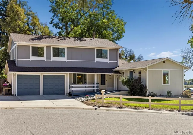 Photo 1 of Single family home for sale at 8210 Lamar Cir, Arvada, CO 80003 | MLS# 6621342 | Listing updated on 2026-09-12
