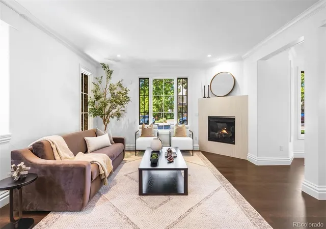 Photo 3 of Mansion for sale at 2546 S Adams St, Denver, CO 80210 | MLS# 8301108 | Listing updated on 2026-09-17