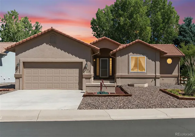 Photo 2 of Single family home for sale at 251 Las Lunas St, Castle Rock, CO 80104 | MLS# 2760706 | Listing updated on 2026-09-24