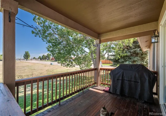Photo 4 of Single family home for sale at 251 Las Lunas St, Castle Rock, CO 80104 | MLS# 2760706 | Listing updated on 2026-09-24