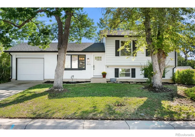 Photo 1 of Single family home for sale at 1936 Cottonwood St, Broomfield, CO 80020 | MLS# IR1068203 | Listing updated on 2026-09-22
