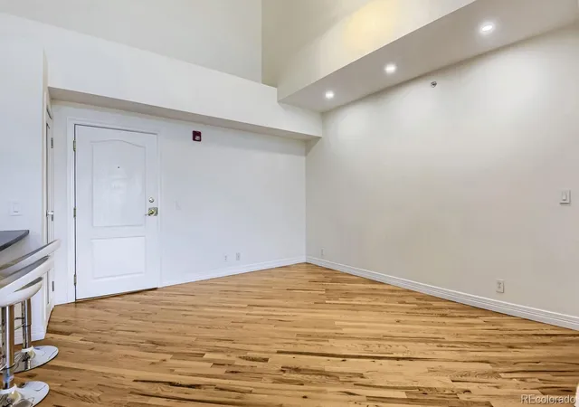 Listing Photo 5 - Condo for sale in building located at 111 S Monroe St, Denver, CO 80209 - Unit #B306