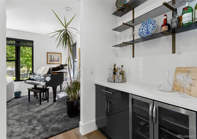 Photo 4 of Single family home for sale at 1035 S Columbine St, Denver, CO 80209 | MLS# 6229773 | Listing updated on 2026-09-17