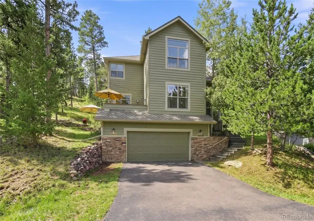 Photo 3 of Single family home for sale at 3425 Woody Crk, Evergreen, CO 80439 | MLS# 3472373 | Listing updated on 2026-10-23