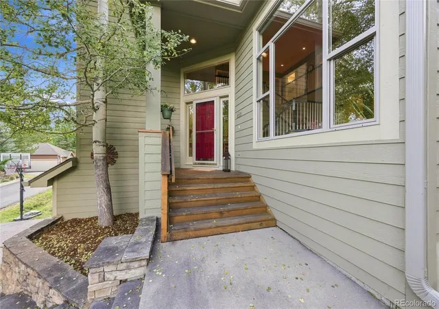 Photo 4 of Single family home for sale at 3425 Woody Crk, Evergreen, CO 80439 | MLS# 3472373 | Listing updated on 2026-10-23