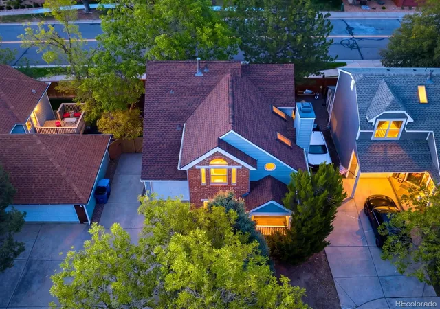Photo 2 of Single family home for sale at 16821 E Hialeah Ave, Centennial, CO 80015 | MLS# 6398144 | Listing updated on 2026-10-08