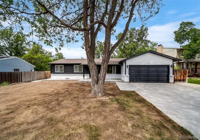 Photo 2 of Single family home for sale at 8733 Kendal Ct, Arvada, CO 80003 | MLS# 3550384 | Listing updated on 2026-10-06