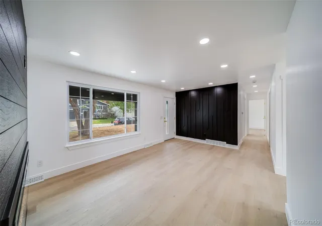 Photo 4 of Single family home for sale at 8733 Kendal Ct, Arvada, CO 80003 | MLS# 3550384 | Listing updated on 2026-10-06