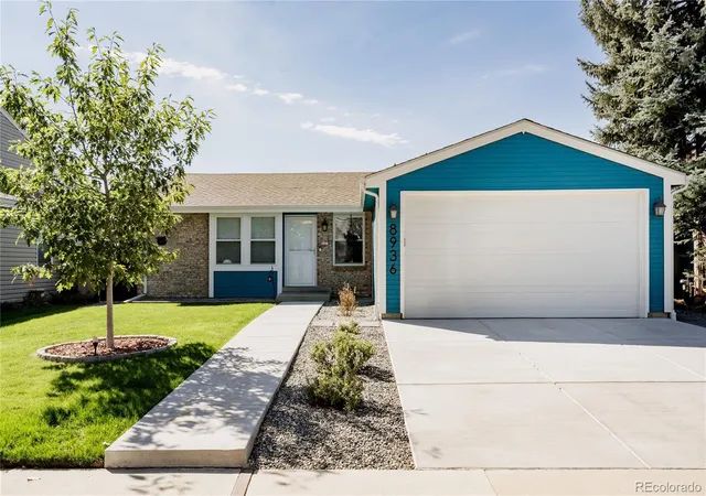 Single family home for sale at 8936 W Ottawa Ave, Littleton, CO 80128 | MLS# 4485659