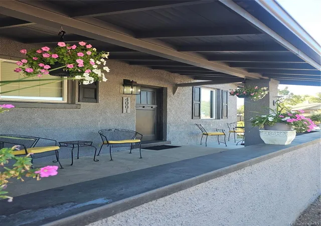 Photo 2 of Single family home for sale at 4001 S Acoma St, Englewood, CO 80110 | MLS# 7128233 | Listing updated on 2026-09-22