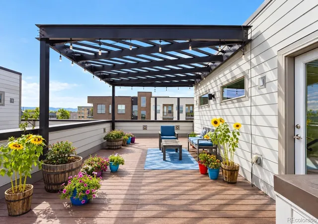 Photo 1 of Townhouse for sale at 1556 Quitman St, Denver, CO 80204 | MLS# 9679840 | Listing updated on 2026-10-09