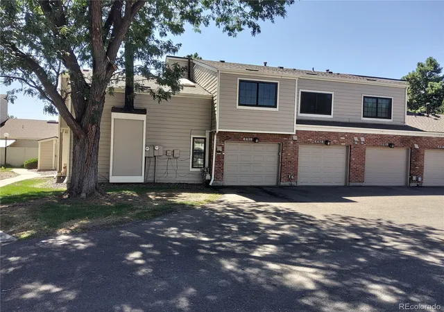 Photo 2 of Townhouse for sale at 8761 Yukon St, Arvada, CO 80005 | MLS# 1847000 | Listing updated on 2026-09-19