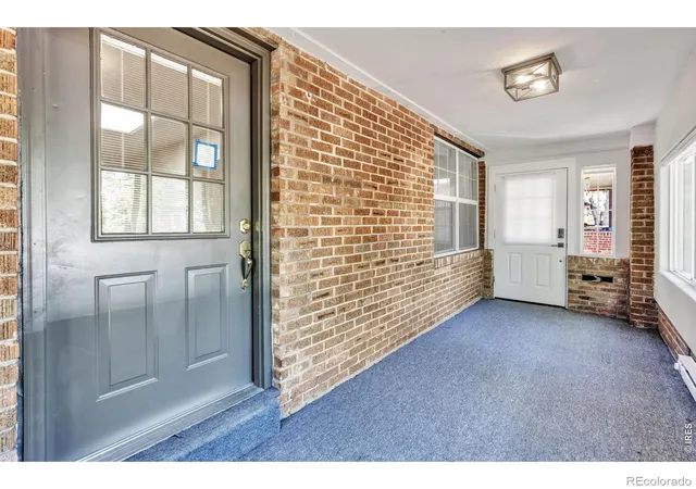 Photo 4 of Single family home for sale at 2164 S Lincoln St, Denver, CO 80210 | MLS# IR1068235 | Listing updated on 2026-10-08