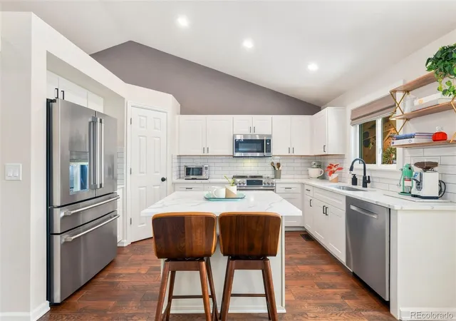 Photo 2 of Single family home for sale at 4280 Deer Watch Dr, Castle Rock, CO 80104 | MLS# 4494720 | Listing updated on 2026-09-23