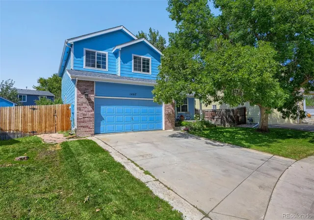 Photo 1 of Single family home for sale at 1467 Lincoln Cir, Longmont, CO 80501 | MLS# 6548256 | Listing updated on 2026-09-23