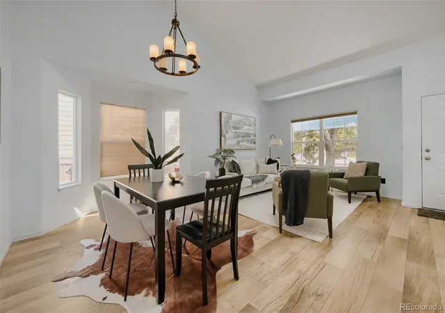 Photo 4 of Single family home for sale at 1467 Lincoln Cir, Longmont, CO 80501 | MLS# 6548256 | Listing updated on 2026-09-23
