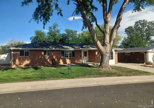 Photo 3 of Single family home for sale at 1430 Spencer St, Longmont, CO 80501 | MLS# IR1068246 | Listing updated on 2026-09-25
