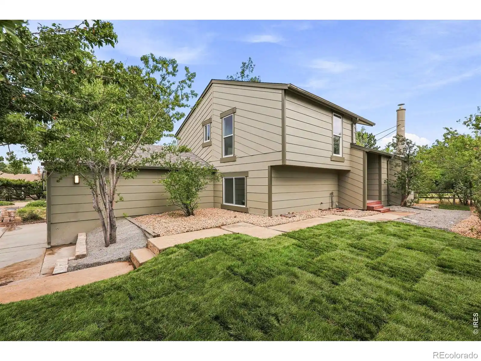 Photo 1 of Single family home for sale at 3760 Silver Plume Ln, Boulder, CO 80305 | MLS# IR1068248 | Listing updated on 2026-09-26