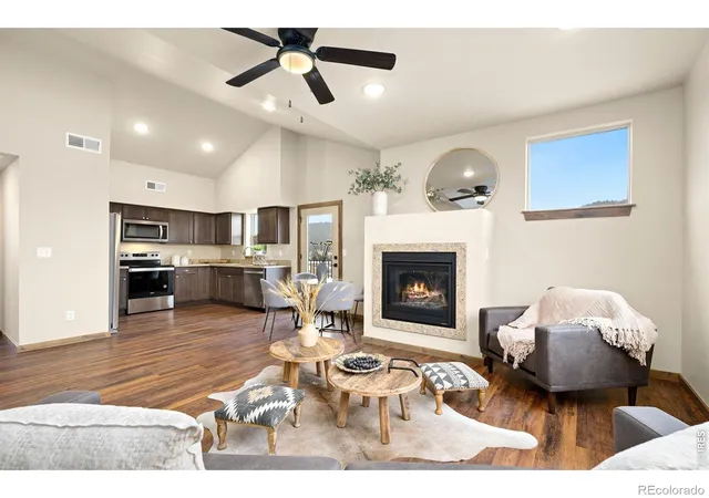 Photo 1 of Single family home for sale at 1700 Wildfire Rd #302, Estes Park, CO 80517 | MLS# IR1068249 | Listing updated on 2026-09-24