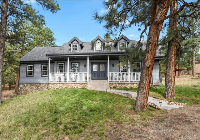 Photo 1 of Single family home for sale at 8281 Inca Rd, Larkspur, CO 80118 | MLS# 5526518 | Listing updated on 2026-09-28