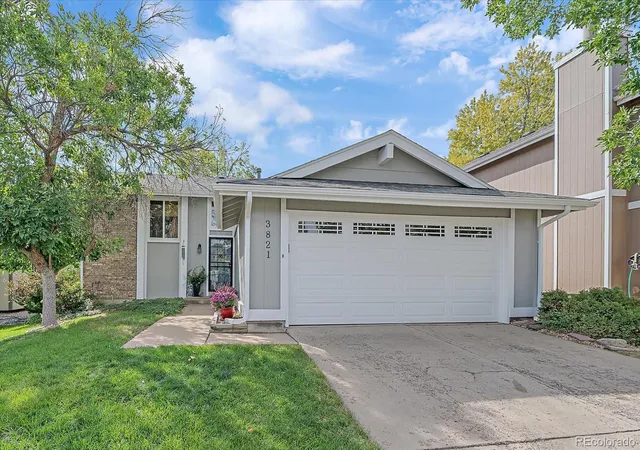 Photo 1 of Single family home for sale at 3821 S Ceylon Way, Aurora, CO 80013 | MLS# 3242970 | Listing updated on 2026-10-09
