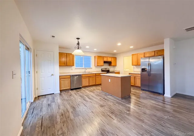 Photo 2 of Single family home for sale at 10590 Butte Dr, Longmont, CO 80504 | MLS# 6333910 | Listing updated on 2026-09-17