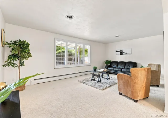 Photo 4 of Single family home for sale at 3200 S University Blvd, Denver, CO 80210 | MLS# 6055159 | Listing updated on 2026-09-16