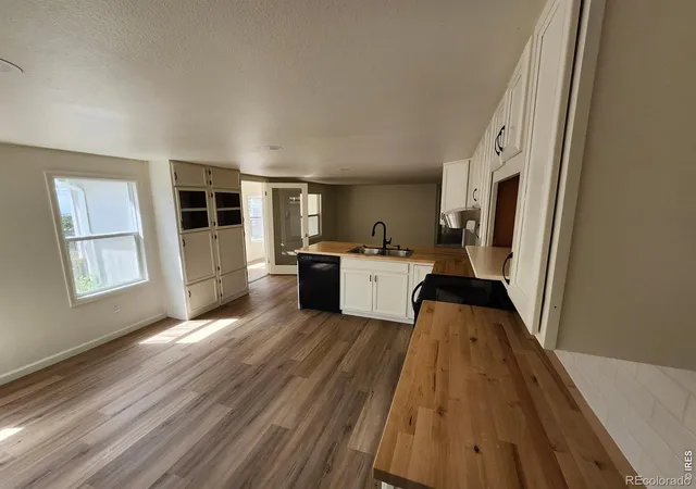 Photo 3 of Single family home for sale at 728 Rene Dr, Fort Collins, CO 80524 | MLS# IR1068273 | Listing updated on 2026-09-28