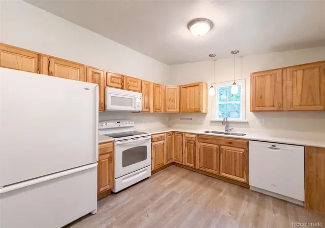 Photo 2 of Single family home for sale at 1320 Westward Dr, Fort Collins, CO 80521 | MLS# 5457100 | Listing updated on 2026-10-09