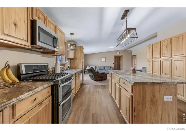 Photo 4 of Single family home for sale at 40265 County Rd 106, Briggsdale, CO 80611 | MLS# IR1068291 | Listing updated on 2026-09-30