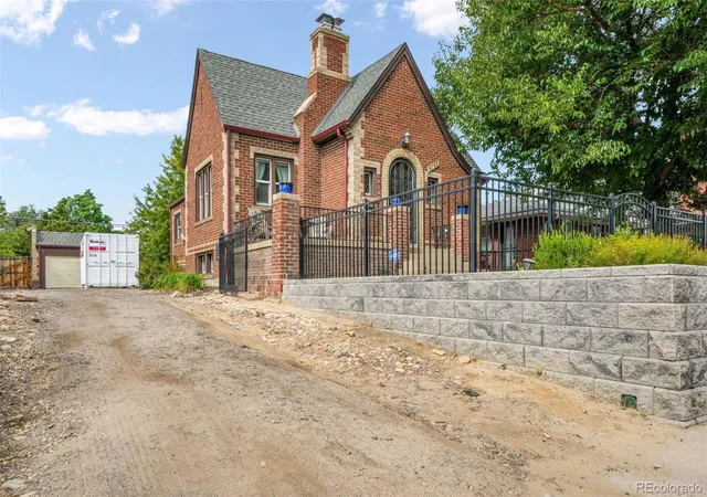 Photo 3 of Single family home for sale at 4145 Pecos St, Denver, CO 80211 | MLS# 8265581 | Listing updated on 2026-10-09