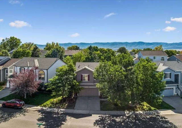 Photo 2 of Single family home for sale at 438 Sylvestor Trl, Highlands Ranch, CO 80129 | MLS# 3135861 | Listing updated on 2026-10-01
