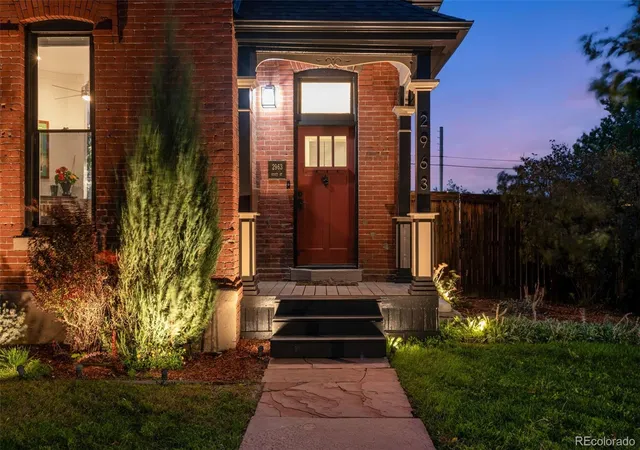 Photo 3 of Single family home for sale at 2963 Stout St, Denver, CO 80205 | MLS# 5813504 | Listing updated on 2026-09-29