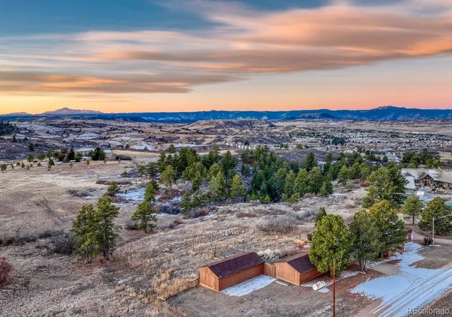 Photo 2 of Single family home for sale at 271 N Ridge Rd, Castle Rock, CO 80104 | MLS# 2170449 | Listing updated on 2026-09-16