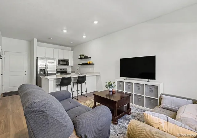 Photo 4 of Townhouse for sale at 14585 W 91st Avenue #B, Arvada, CO 80005 | MLS# 6242779 | Listing updated on 2026-09-12