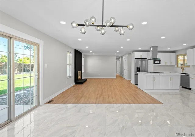 Photo 2 of Single family home for sale at 300 S Kendall St, Lakewood, CO 80226 | MLS# 8003207 | Listing updated on 2026-09-24