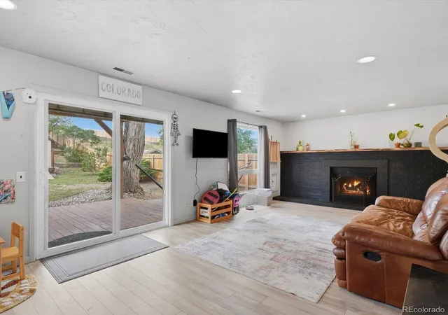 Photo 3 of Single family home for sale at 3380 Ashwood Cir, Colorado Springs, CO 80906 | MLS# 1846869 | Listing updated on 2026-09-18