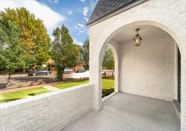 Photo 2 of Single family home for sale at 265 S Pennsylvania St, Denver, CO 80209 | MLS# 2521451 | Listing updated on 2026-09-17