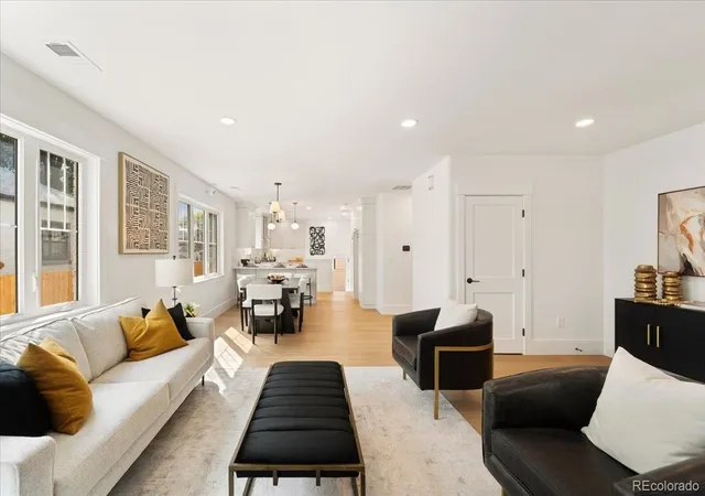 Photo 3 of Single family home for sale at 265 S Pennsylvania St, Denver, CO 80209 | MLS# 2521451 | Listing updated on 2026-09-17