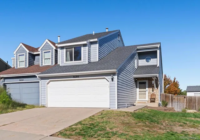 Photo 1 of Townhouse for sale at 3686 S Espana Way, Aurora, CO 80013 | MLS# 6237753 | Listing updated on 2026-10-16
