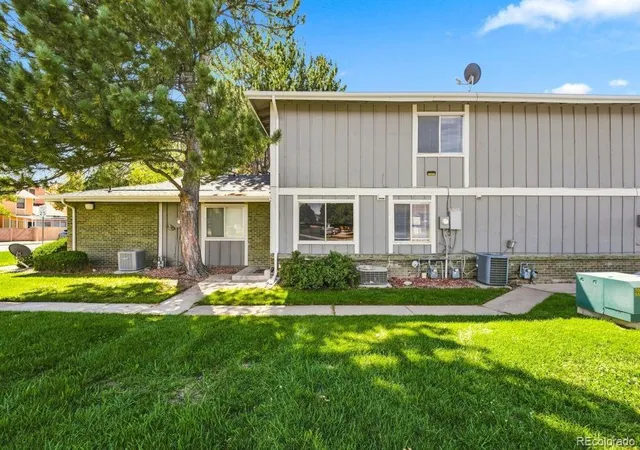 Photo 2 of Townhouse for sale at 13395 E Louisiana Ave, Aurora, CO 80012 | MLS# 5493413 | Listing updated on 2026-09-23
