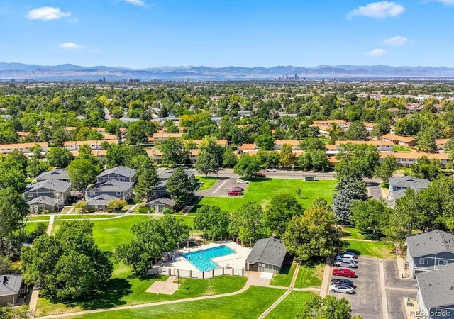 Photo 3 of Townhouse for sale at 13395 E Louisiana Ave, Aurora, CO 80012 | MLS# 5493413 | Listing updated on 2026-09-23