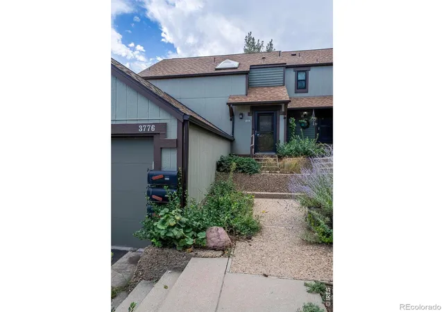 Photo 2 of Townhouse for sale at 3776 Telluride Ln, Boulder, CO 80305 | MLS# IR1068331 | Listing updated on 2026-09-27