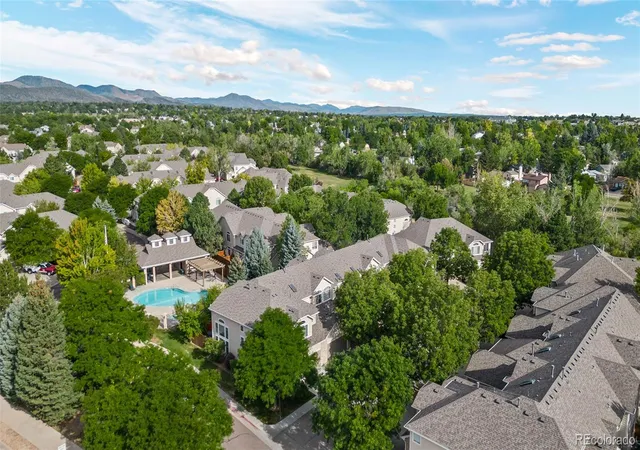 Photo 4 of Sale Pending at 8951 W Phillips Dr, Littleton, CO 80128 | MLS# 9748384 | Listing updated on 2026-09-19