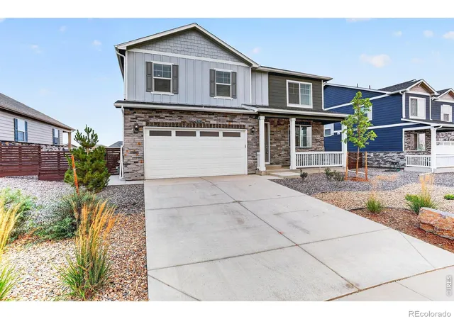 Photo 3 of Single family home for sale at 27671 E Byers Ave, Aurora, CO 80018 | MLS# IR1068354 | Listing updated on 2026-10-06