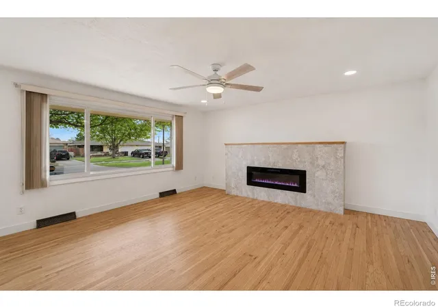 Photo 3 of Single family home for sale at 3211 Butternut Dr, Loveland, CO 80538 | MLS# IR1068357 | Listing updated on 2026-09-29