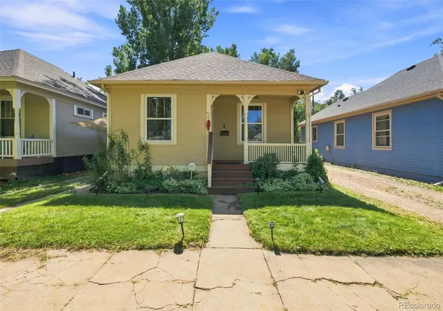 Photo 1 of Single family home for sale at 421 E Caramillo St, Colorado Springs, CO 80907 | MLS# 4241050 | Listing updated on 2026-10-07