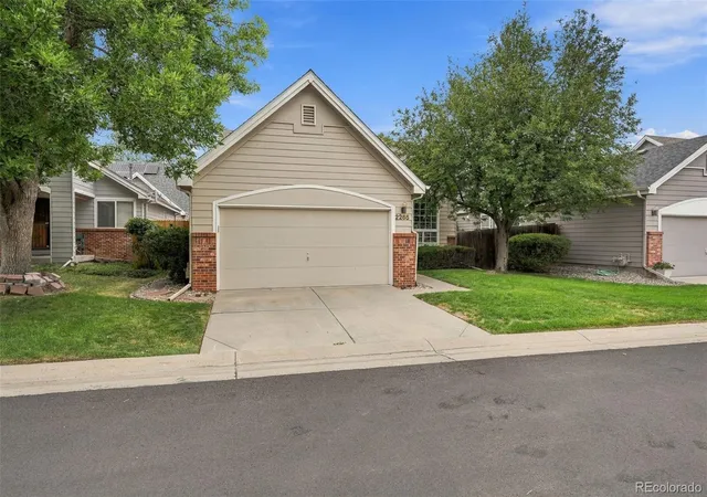 Photo 3 of Sale Pending at 2265 S Kenton St, Aurora, CO 80014 | MLS# 1539121 | Listing updated on 2026-09-30